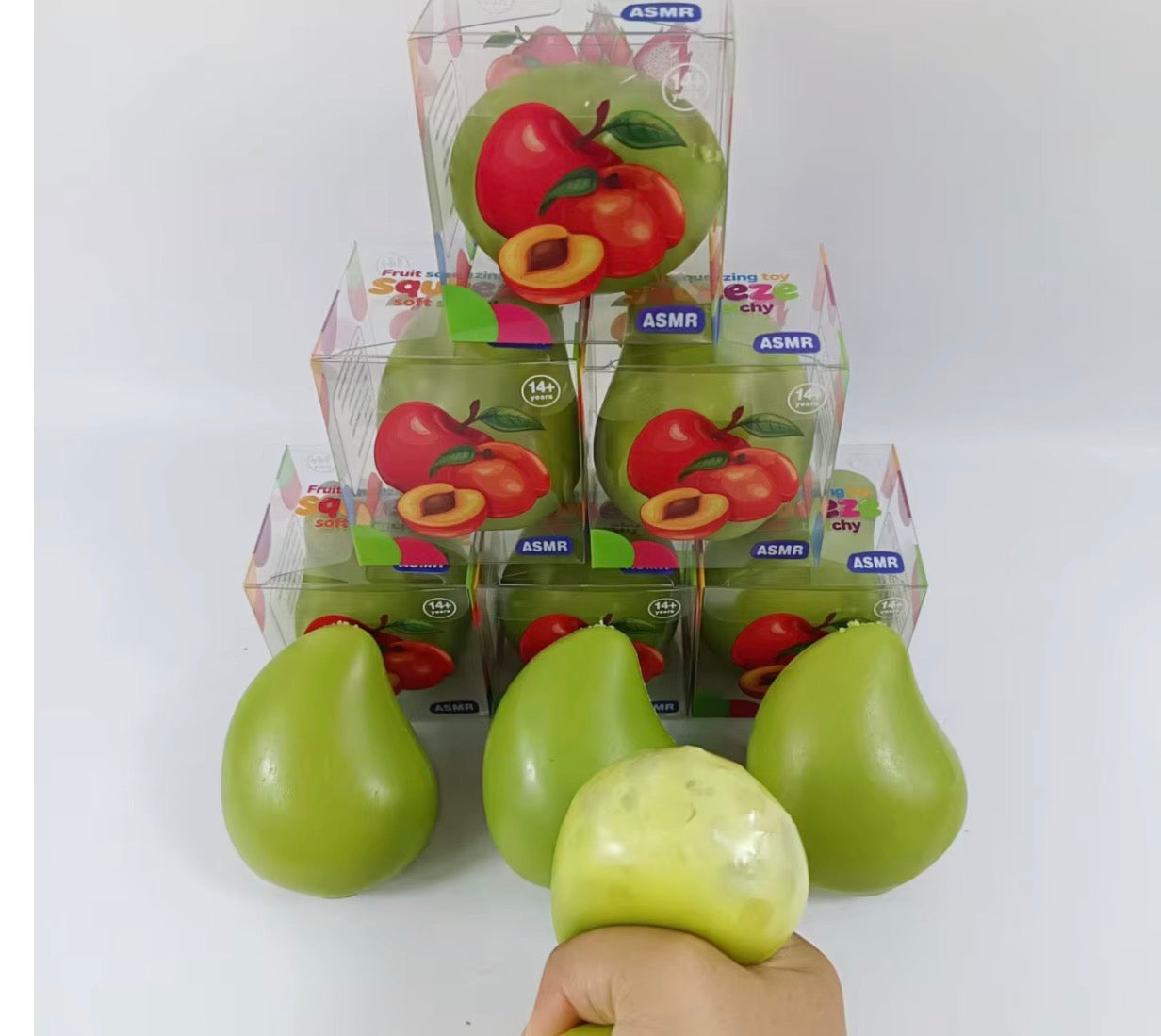 VIRAL Crunchy color changing mango 🥭